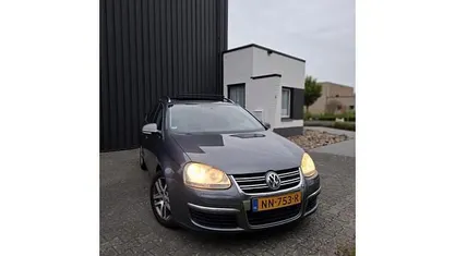 Occasion VW Golf V Comfortline 122 PK (89 kW) 2009 Grijs Stationwagen