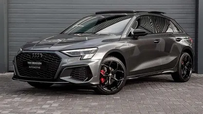 Occasion 2022 Audi A3 Sportback S-Line Hatchback | € 34.990 (Eerlijke prijs)