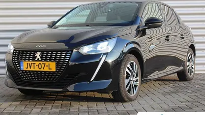 Occasion 2026 Peugeot 208 Allure Hatchback | € 17.895 (Super prijs)
