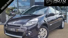 Zwart Gebruikt 2009 Renault Clio GrandTour Stationwagen | € 3.245 (Eerlijke prijs)