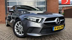 Grijs Gebruikt 2020 Mercedes A180 Advantage Hatchback | € 22.750 (Super prijs)