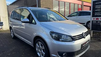 Occasion VW Touran Comfortline 140 PK (102 kW) 2013 Grijs MPV