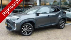 Grijs Nieuw 2025 Toyota Yaris Cross Plus SUV | € 32.900 (Eerlijke prijs)