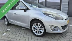 Gebruikt 2011 Renault Scénic III Dynamique MPV | € 2.000 (Goede deal)