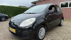 Gebruikt 2008 Renault Twingo Authentique Hatchback | € 1.950 (Eerlijke prijs)