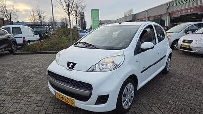 Occasion Peugeot 107 Urban Move 68 PK (50 kW) 2010 Hatchback