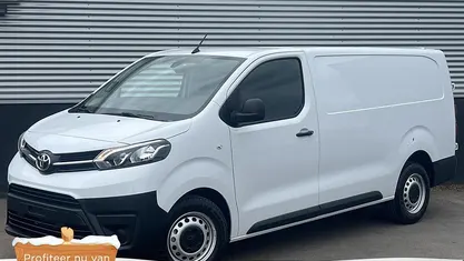 Occasion 2024 Toyota Proace Live MPV | € 33.400 (Eerlijke prijs)