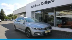 Zilver Gebruikt 2023 VW Passat Business Stationwagen | € 38.636 (Eerlijke prijs)