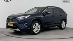 Gebruikt 2019 Toyota RAV4 Hybrid SUV | € 31.950 (Eerlijke prijs)