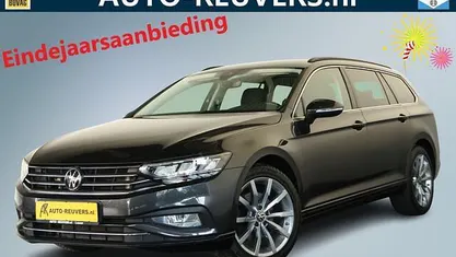 Grijs Gebruikt 2023 VW Passat Business Stationwagen | € 23.900 (Goede deal)