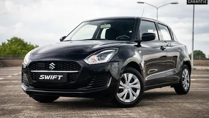 Zwart Gebruikt 2021 Suzuki Swift Comfort Hatchback | € 14.745 (Eerlijke prijs)