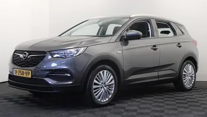 Occasion 2019 Opel Grandland X Innovation SUV | € 12.999 (Eerlijke prijs)