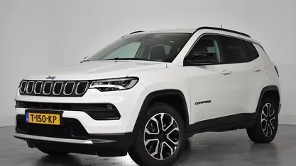 Gebruikt 2023 Jeep Compass Limited SUV | € 22.895 (Eerlijke prijs)