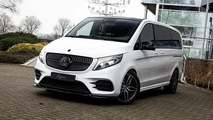 Wit Gebruikt 2021 Mercedes V250 AMG MPV | € 47.900 (Eerlijke prijs)