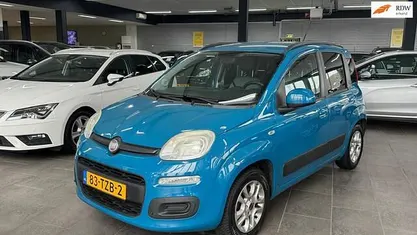 Occasion Fiat Panda Lounge 86 PK (63 kW) 2012 Blauw Hatchback