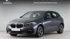 Grijs Gebruikt 2020 BMW 118 Executive Hatchback | € 22.900 (Eerlijke prijs)