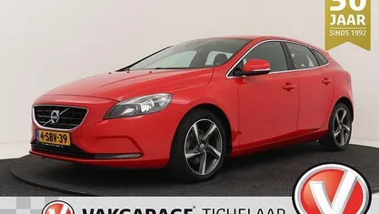 Occasion Volvo V40 Momentum 150 PK (110 kW) 2013 Hatchback