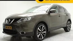 Bruin Gebruikt 2015 Nissan Qashqai Tekna SUV | € 13.750 (Eerlijke prijs)