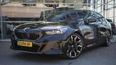 Zwart Gebruikt 2024 BMW 530e M Sport Sedan | € 69.950