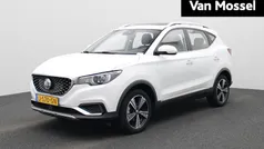 Wit Gebruikt 2020 MG ZS Luxury Sedan | € 15.495 (Eerlijke prijs)
