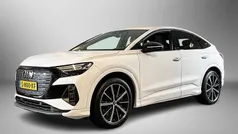 Wit, metallic lak Gebruikt 2022 Audi Q4 Sportback e-tron Comfort SUV | € 49.995 (Eerlijke prijs)