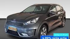 Grijs Gebruikt 2017 Kia Niro SUV | € 17.415 (Eerlijke prijs)