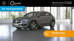Grijs, metallic lak Gebruikt 2023 Mercedes GLA250 Luxury SUV | € 43.850 (Eerlijke prijs)