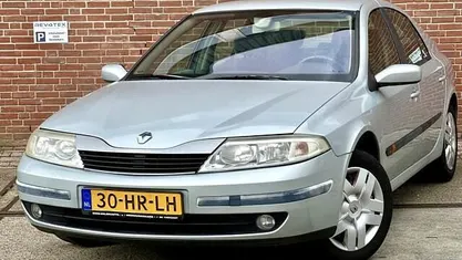 Occasion Renault Laguna II Authentique 107 PK (78 kW) 2001 Grijs Hatchback