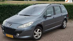 Grijs, metallic lak Gebruikt 2007 Peugeot 307 Premium Stationwagen | € 1.250 (Goede deal)