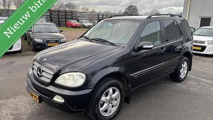 Overige Occasion 2003 Mercedes ML270 SUV | € 1.950 (Super prijs)