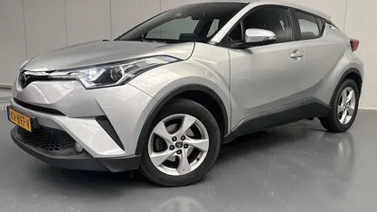 Occasion 2016 Toyota C-HR SUV | € 16.400 (Eerlijke prijs)
