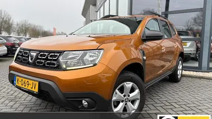 Oranje Occasion 2021 Dacia Duster Comfort SUV | € 12.950 (Eerlijke prijs)