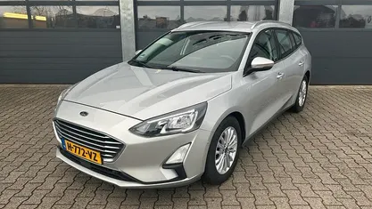 Grijs Occasion 2020 Ford Focus Business Edition Stationwagen | € 18.830 (Eerlijke prijs)
