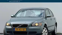 Groen Gebruikt 2005 Volvo S40 Momentum Sedan | € 2.900 (Eerlijke prijs)