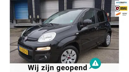 Zwart Gebruikt 2016 Fiat Panda Lounge Hatchback | € 6.995 (Eerlijke prijs)