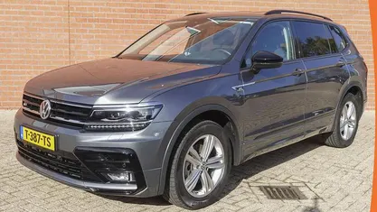 Gebruikt 2021 VW Tiguan R-line SUV | € 34.890 (Eerlijke prijs)