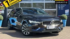 Zwart Gebruikt 2022 Volvo V60 Ultimate Stationwagen | € 41.980 (Eerlijke prijs)