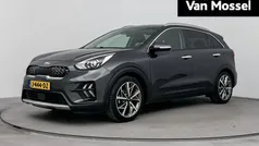 Grijs Gebruikt 2020 Kia Niro SUV | € 23.935 (Eerlijke prijs)