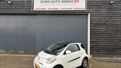 Wit Gebruikt 2009 Toyota iQ Hatchback | € 3.250 (Goede deal)
