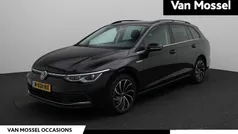 Zwart Gebruikt 2021 VW Golf VIII Style Stationwagen | € 23.400 (Goede deal)
