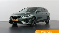 Groen Gebruikt 2024 Kia Ceed Sportswagon GT-Line Stationwagen | € 33.435 (Eerlijke prijs)