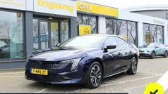 Blauw, metallic lak Gebruikt 2023 Peugeot 508 Allure Hatchback | € 34.990 (Eerlijke prijs)
