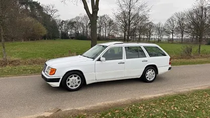 Gebruikt 1989 Mercedes E230 Stationwagen | € 5.950