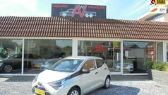 Grijs Gebruikt 2019 Toyota Aygo Hatchback | € 9.950 (Eerlijke prijs)
