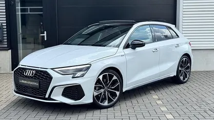 Occasion Audi A3 Sportback S-Line 150 PK (110 kW) 2021 Wit Hatchback
