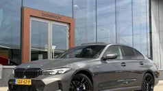 Grijs Gebruikt 2024 BMW 330e M Sport Sedan | € 48.995 (Eerlijke prijs)