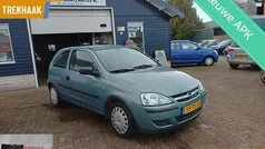 Groen Gebruikt 2006 Opel Corsa Hatchback | € 1.350 (Goede deal)
