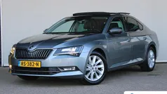 Gebruikt 2018 Skoda Superb Business Line Hatchback | € 19.895 (Eerlijke prijs)