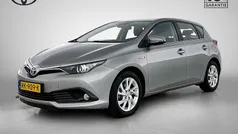 Gebruikt 2017 Toyota Auris Hybrid Hatchback | € 15.950 (Eerlijke prijs)