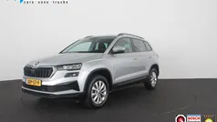 Grijs Gebruikt 2023 Skoda Karoq Business Line SUV | € 26.950 (Eerlijke prijs)